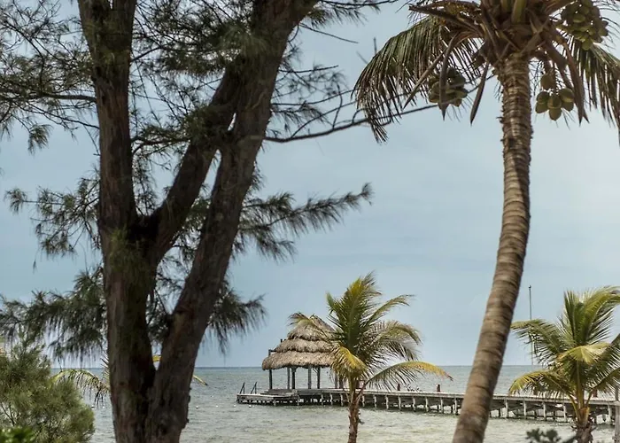 Abrazos By Floreo Villa San Pedro (Ambergris Caye)